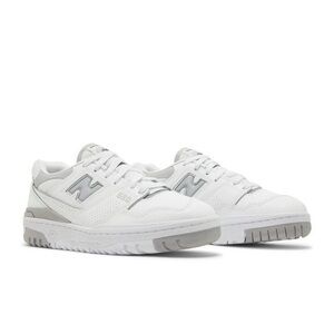 Women’s New Balance 550 Rain Cloud - Size 7